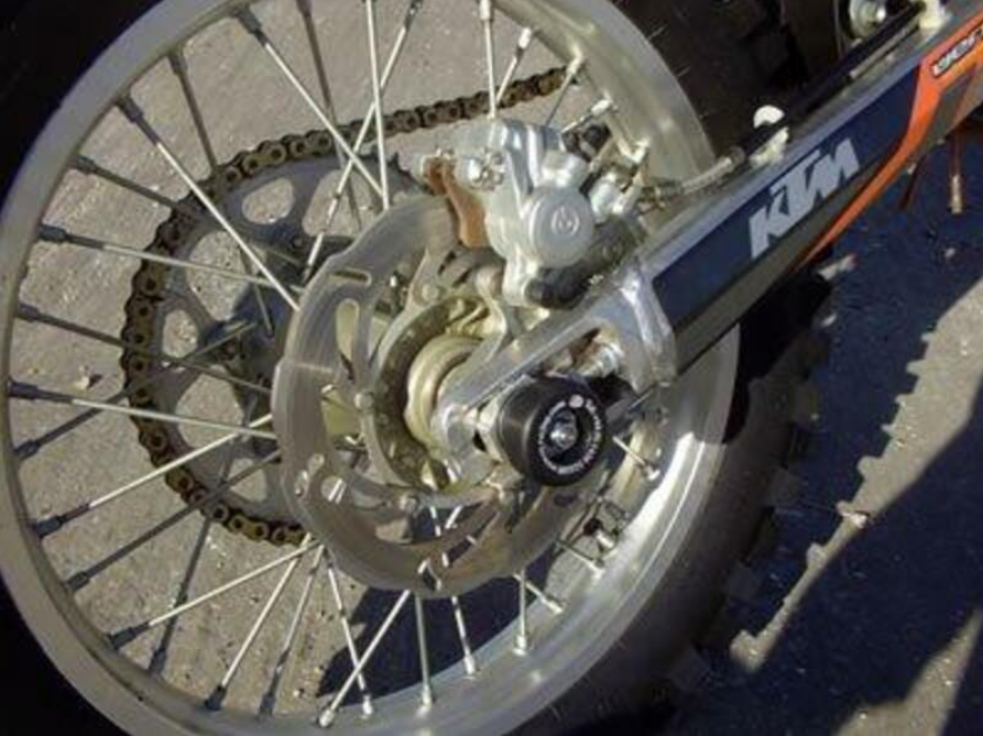 Краш тапи за ост R&amp;G RACING Swingarm Protection Black KTM